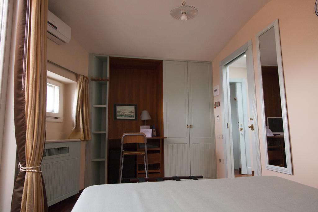 La Dolce Vista - B&B Di Charme Manfredonia Room photo