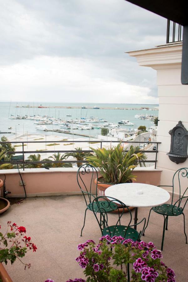 La Dolce Vista - B&B Di Charme Manfredonia Exterior photo